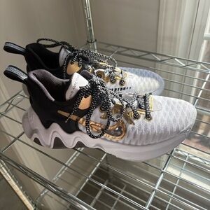 Nike Black and White Sneakers